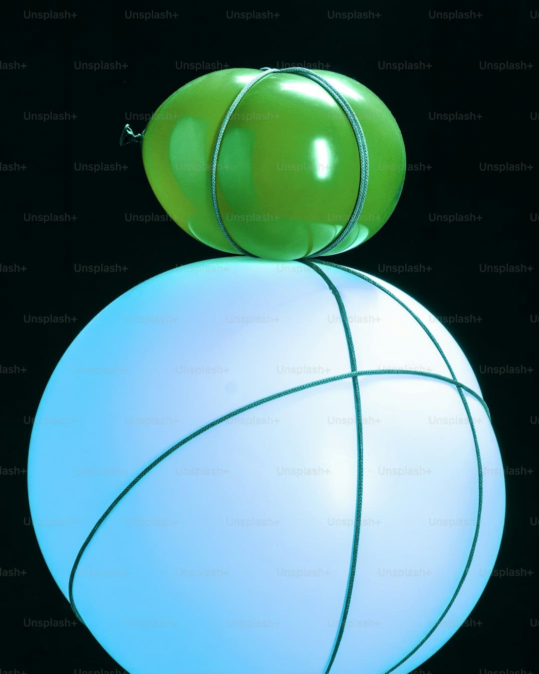https://img2.utuku.imgcdc.com/473x0/ent/20250905/3f883577-2c1e-4b13-addf-3bcb73ed8d4a.jpg